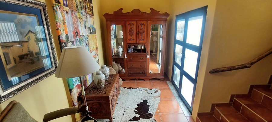 6 Bedroom Property for Sale in Cintsa East Eastern Cape